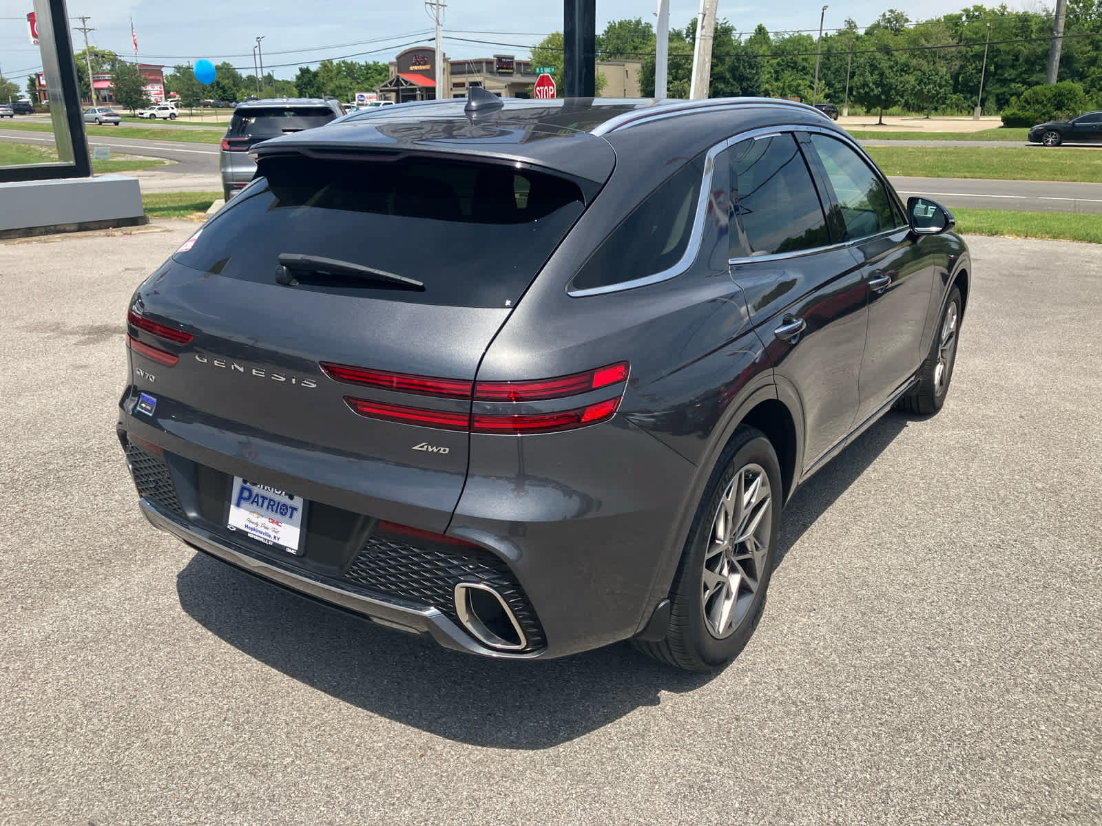 Used 2023 Genesis GV70 2.5T w/ Select Package AWD/4WD image 7