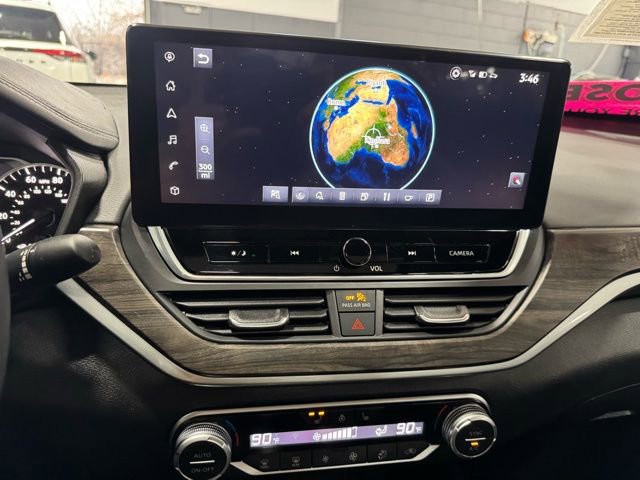 Certified 2024 Nissan Altima 2.5 SL image 14