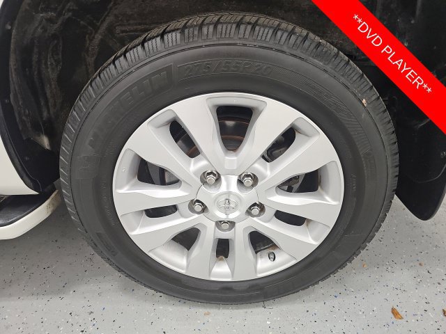 Used 2019 Toyota Sequoia Platinum AWD/4WD image 10