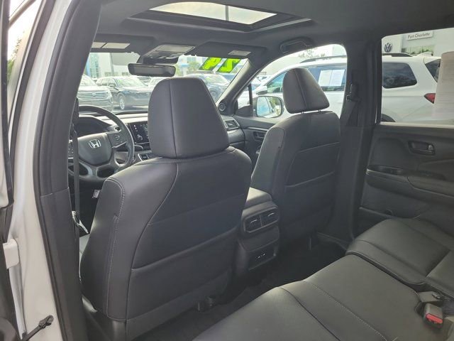 Used 2024 Honda Passport EX-L image 15