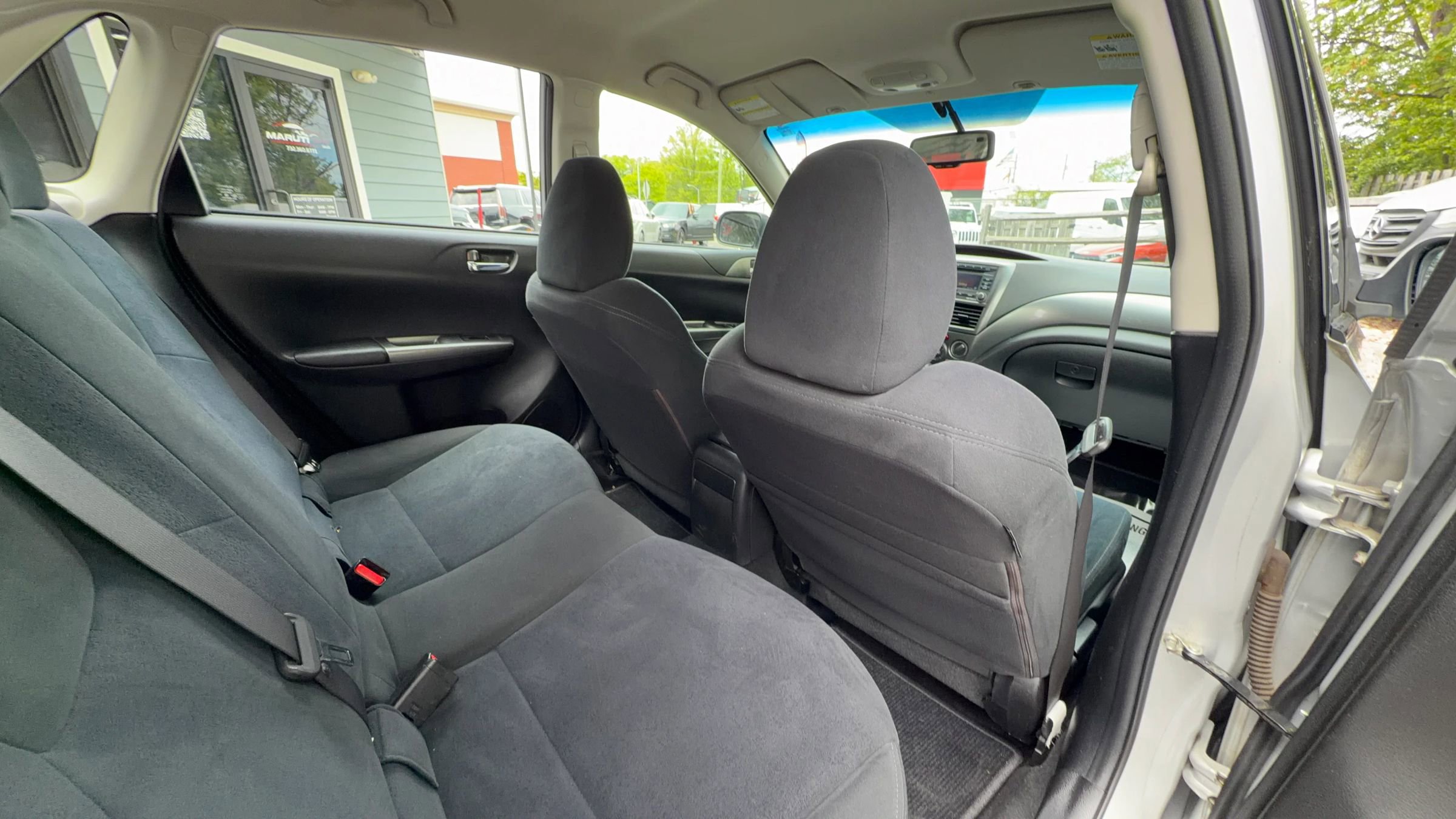 Used 2011 Subaru Impreza 2.5i AWD/4WD image 27