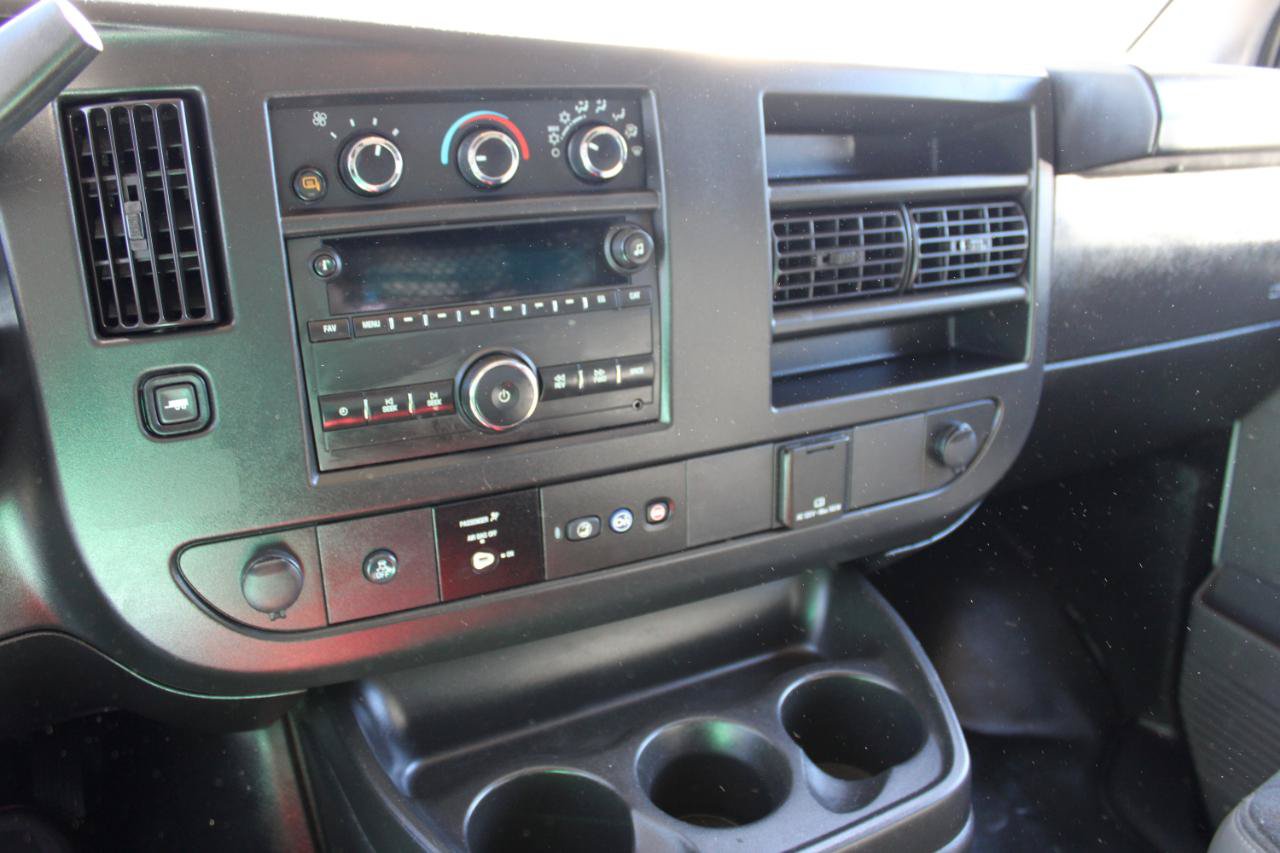 Used 2022 Chevrolet Express 2500 w/ Driver Convenience Package RWD image 9