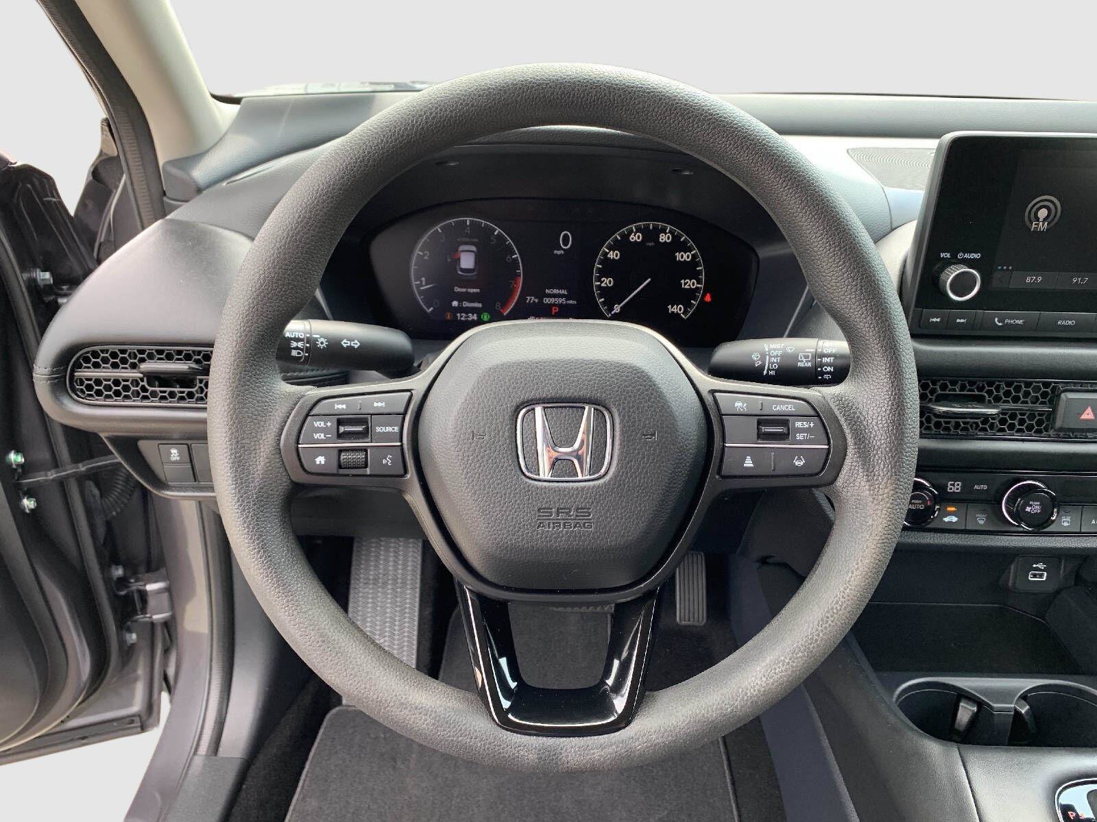 Certified 2025 Honda HR-V LX image 13