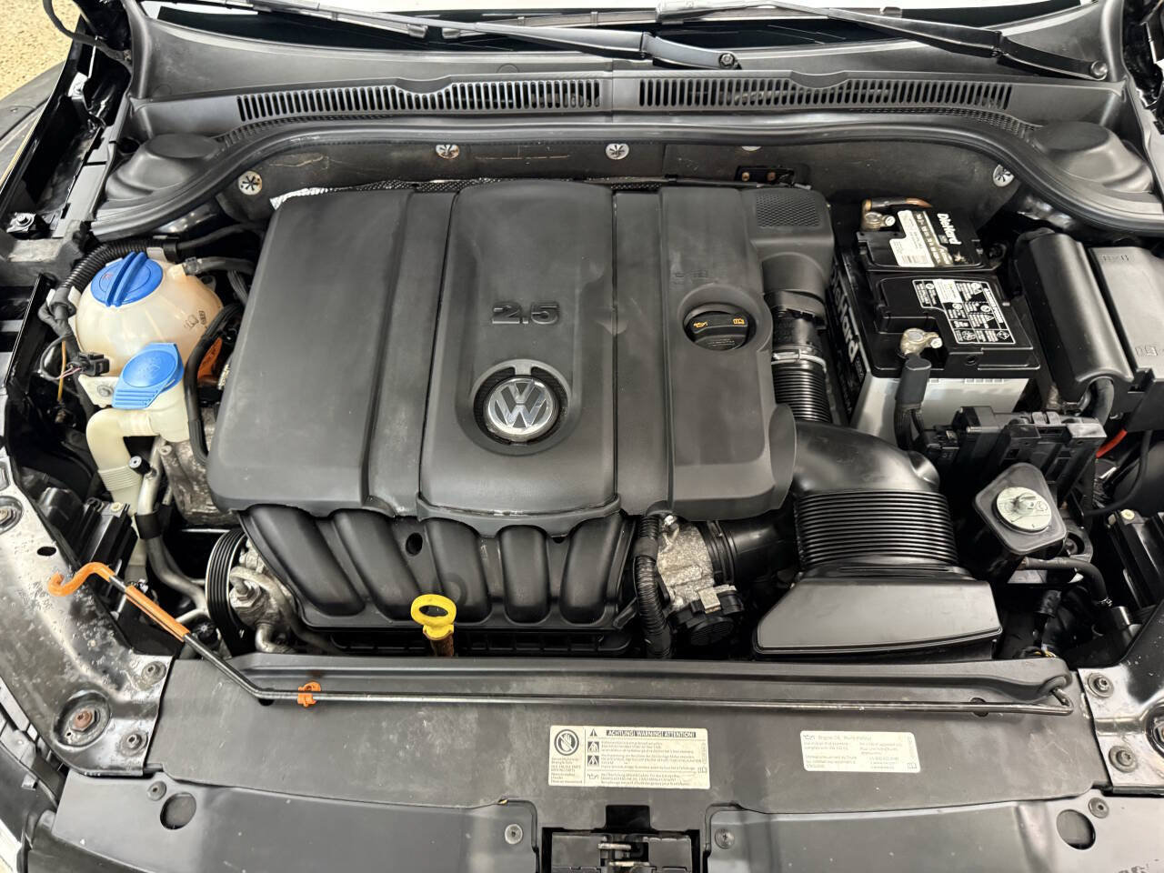 Used 2013 Volkswagen Jetta SE FWD image 24