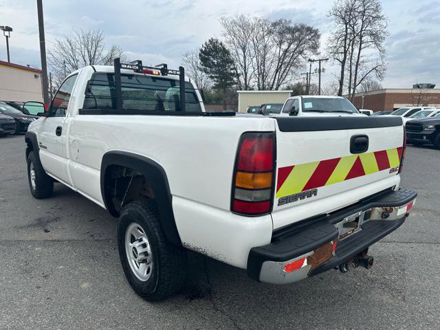 Used 2006 GMC Sierra 2500 W/T w/ Heavy-Duty Power Package image 7