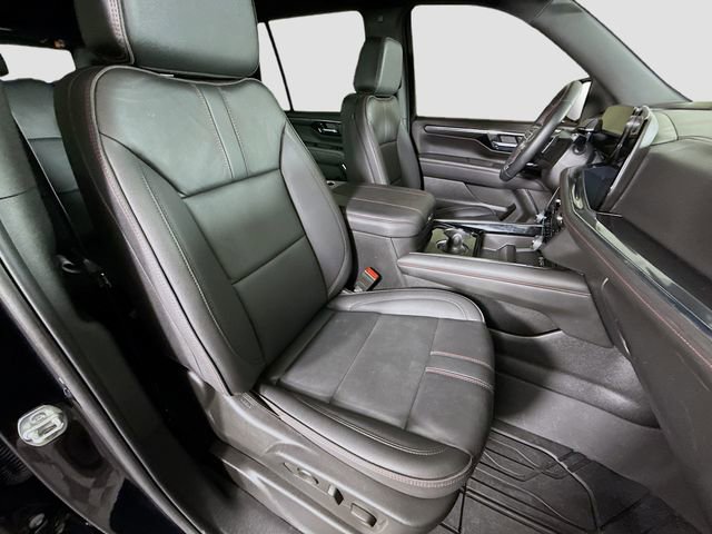 Used 2025 Chevrolet Tahoe RST w/ Comfort Package image 28