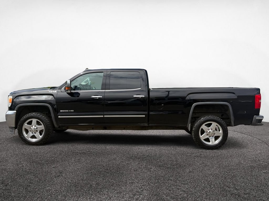 Used 2015 GMC Sierra 2500 SLT w/ Duramax Plus Package AWD/4WD image 2
