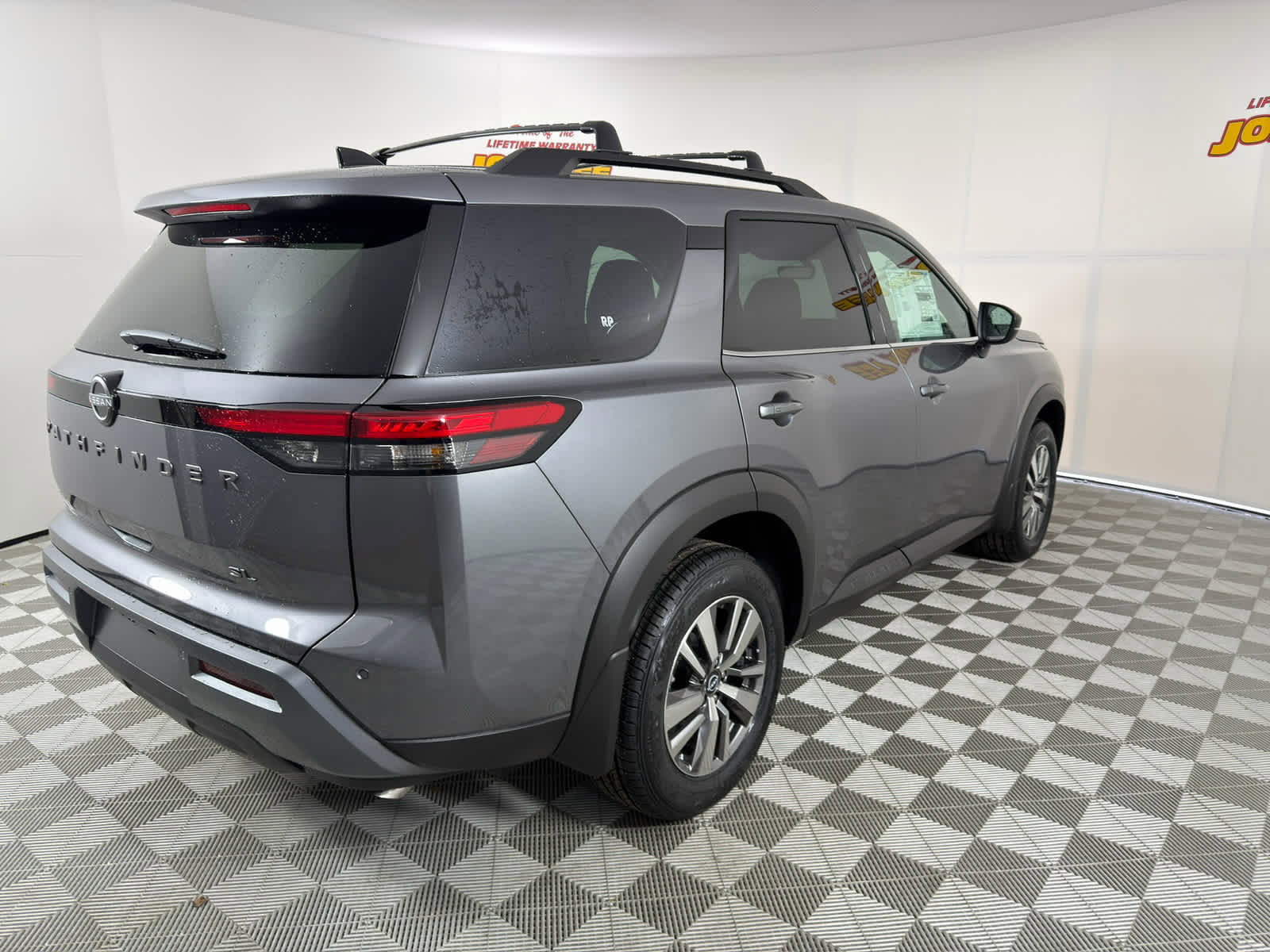 New 2026 Nissan Pathfinder SL image 6