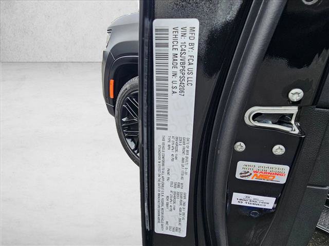 Used 2023 Jeep Wagoneer Series II w/ Convenience Group I image 26