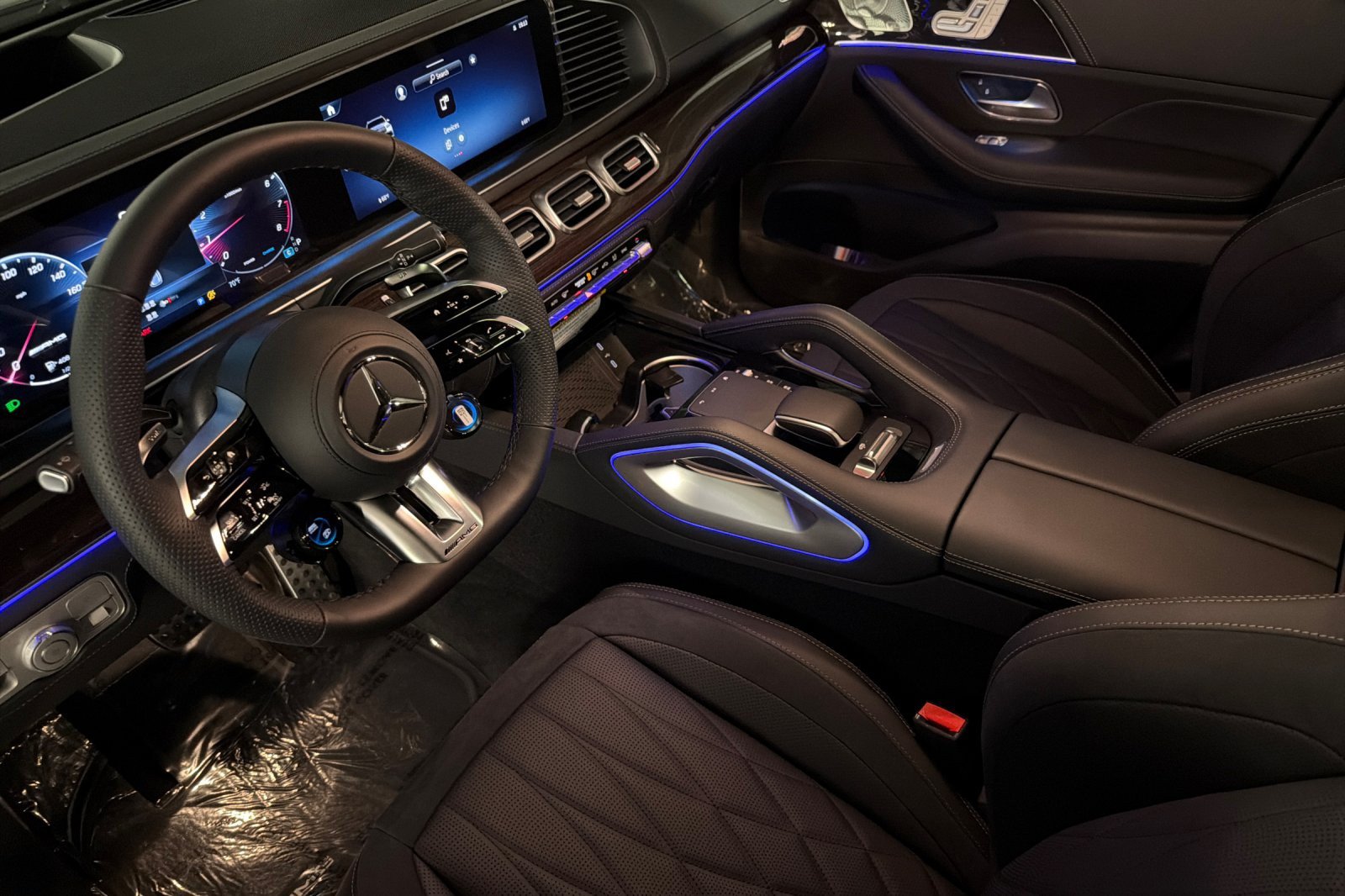 New 2026 Mercedes-Benz GLS 63 AMG 4MATIC image 9
