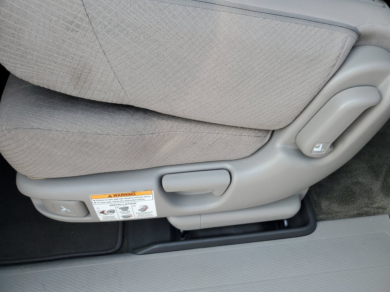 Used 2015 Honda Odyssey LX image 15