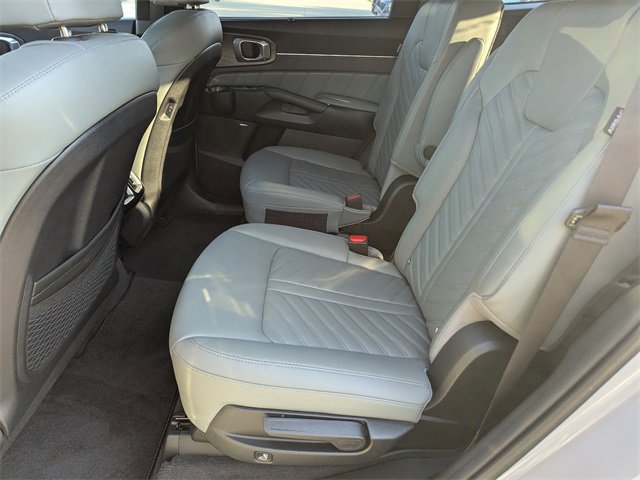 Used 2024 Kia Sorento SX Prestige w/ Sage Leather Package image 12