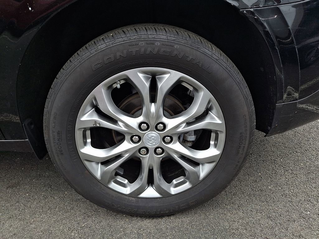 Used 2019 Buick Enclave Avenir w/ Avenir Technology Package image 4