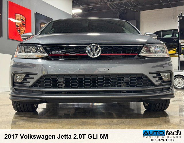 Used 2017 Volkswagen Jetta GLI image 10