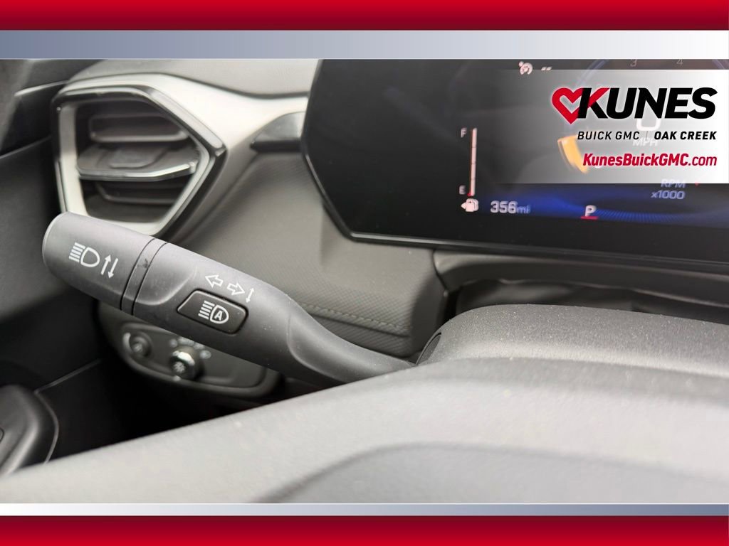 Used 2025 Chevrolet TrailBlazer LT image 15