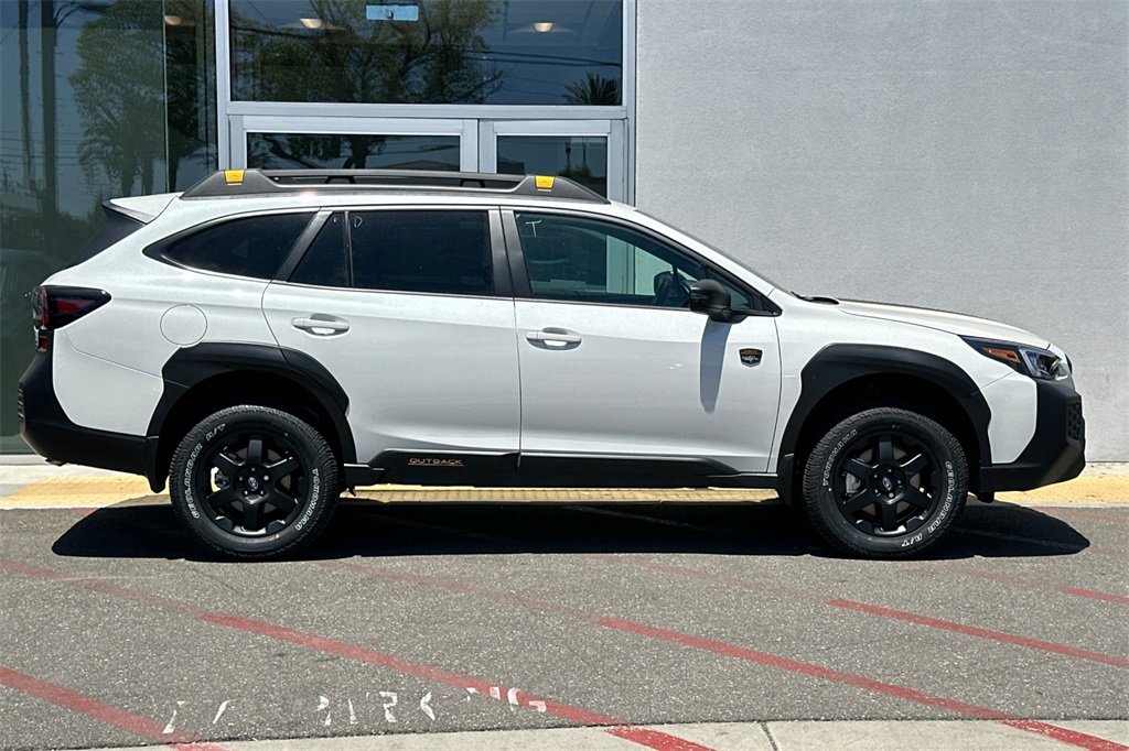 New 2025 Subaru Outback Wilderness w/ Wilderness Package video 3