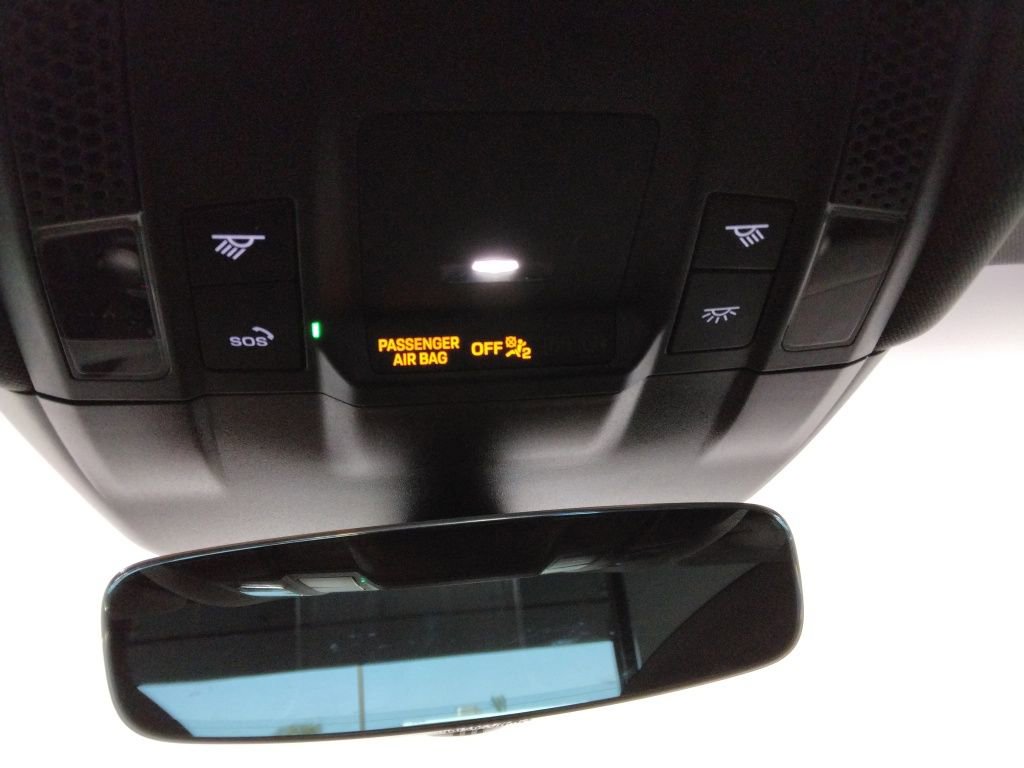 Used 2022 Porsche Taycan image 29