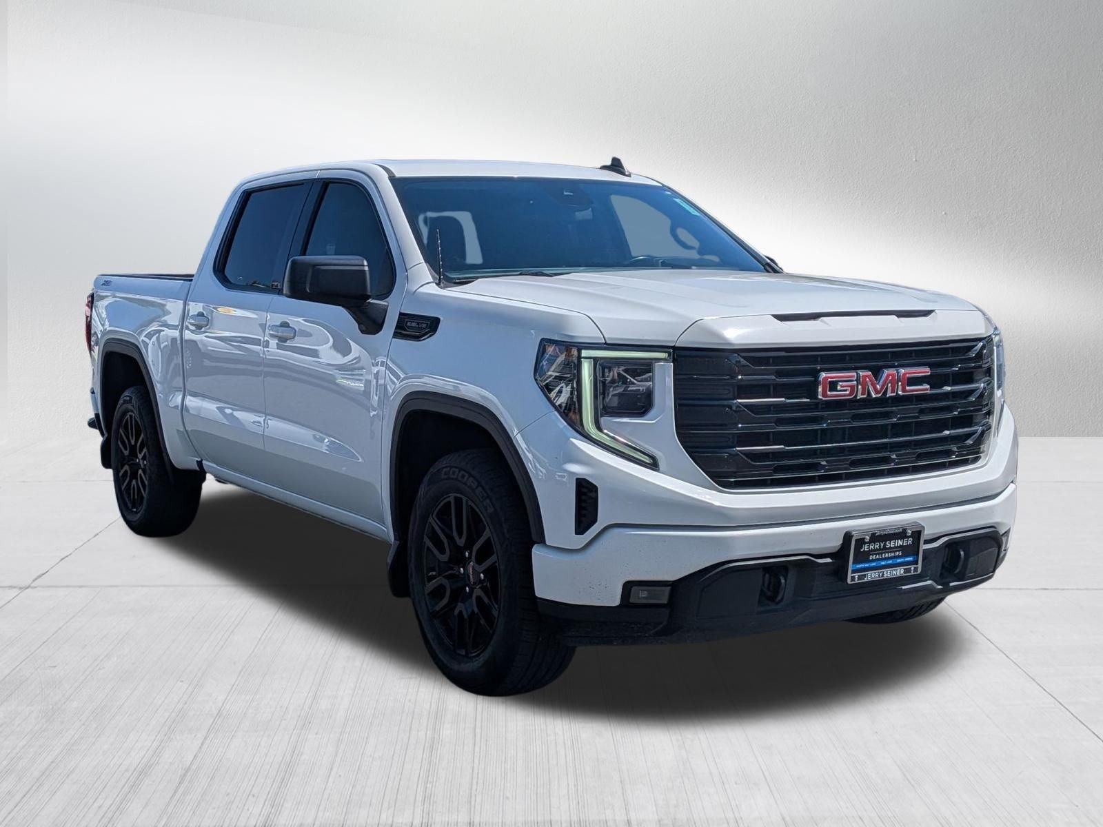 Certified 2023 GMC Sierra 1500 Elevation w/ X31 Off-Road Package AWD/4WD image 8