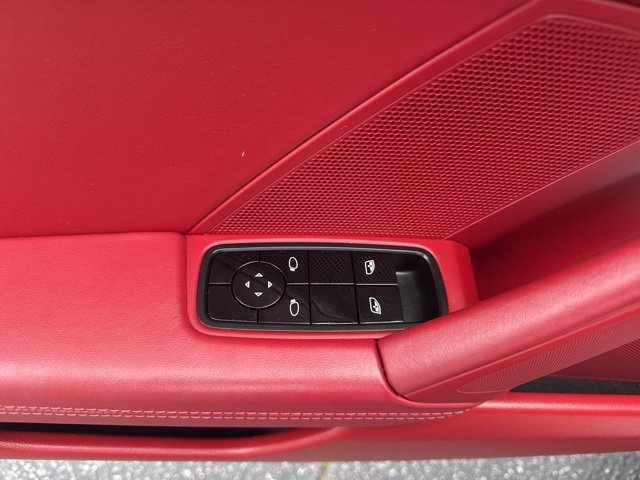 Used 2021 Porsche 911 Carrera image 11