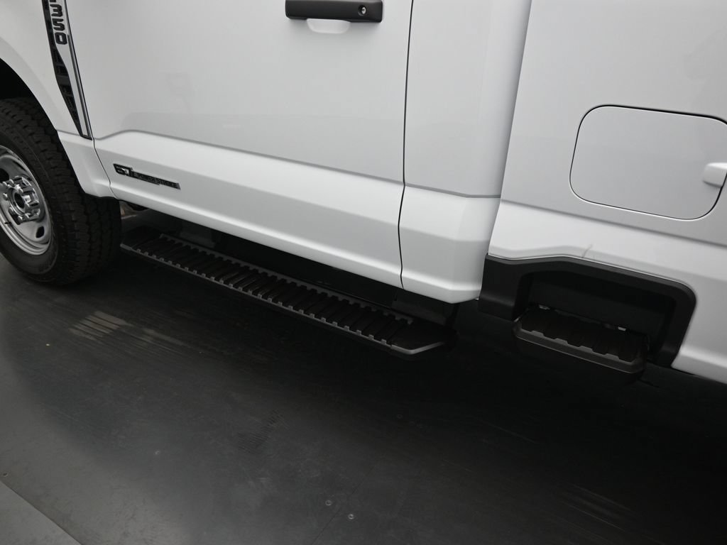 New 2026 Ford F350 XL w/ FX4 Off-Road Package AWD/4WD image 18