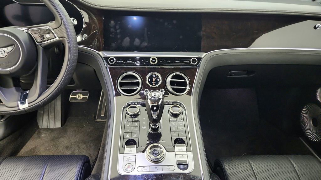 Used 2020 Bentley Continental GT image 20
