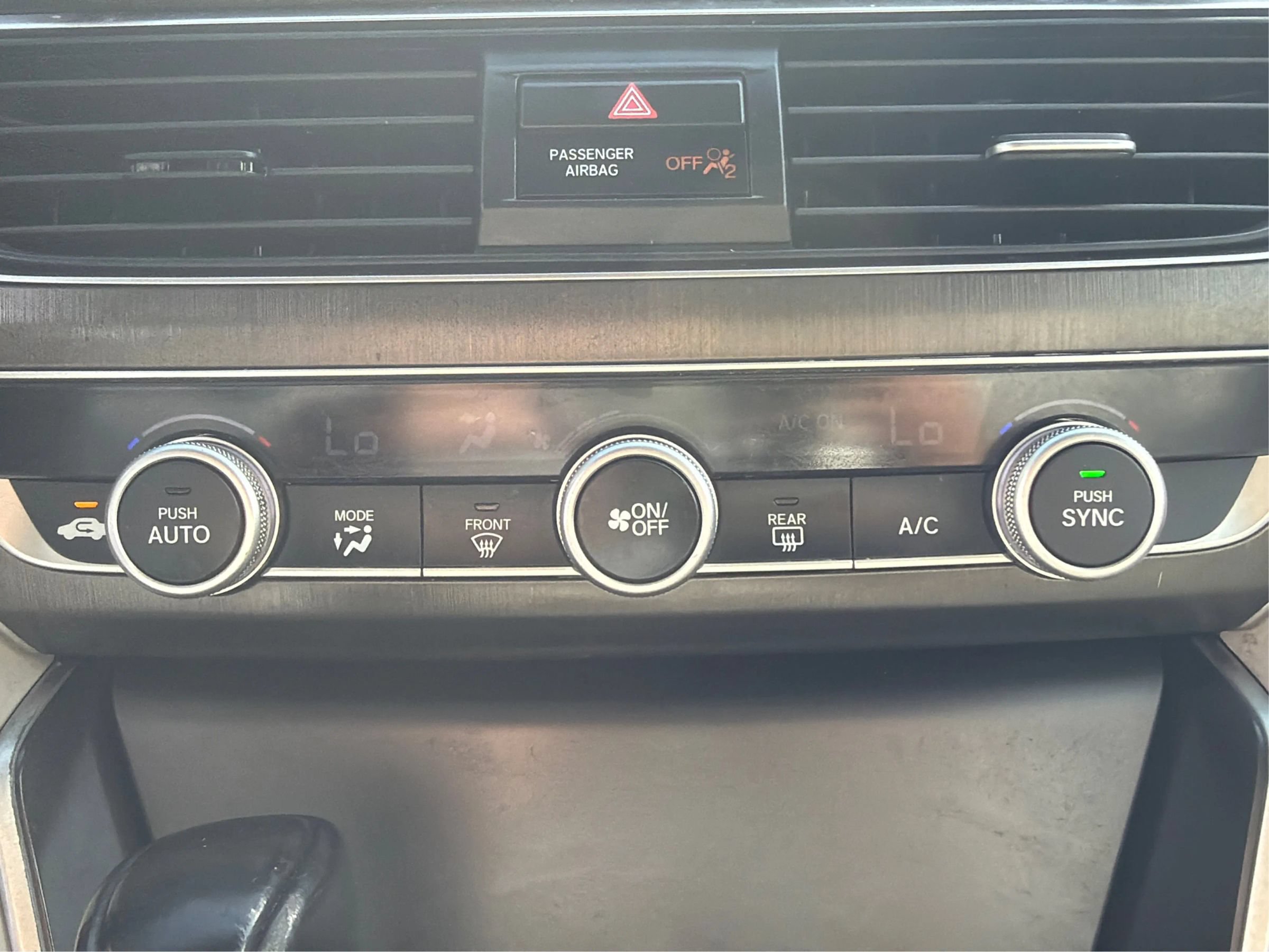 Used 2018 Honda Accord LX image 33