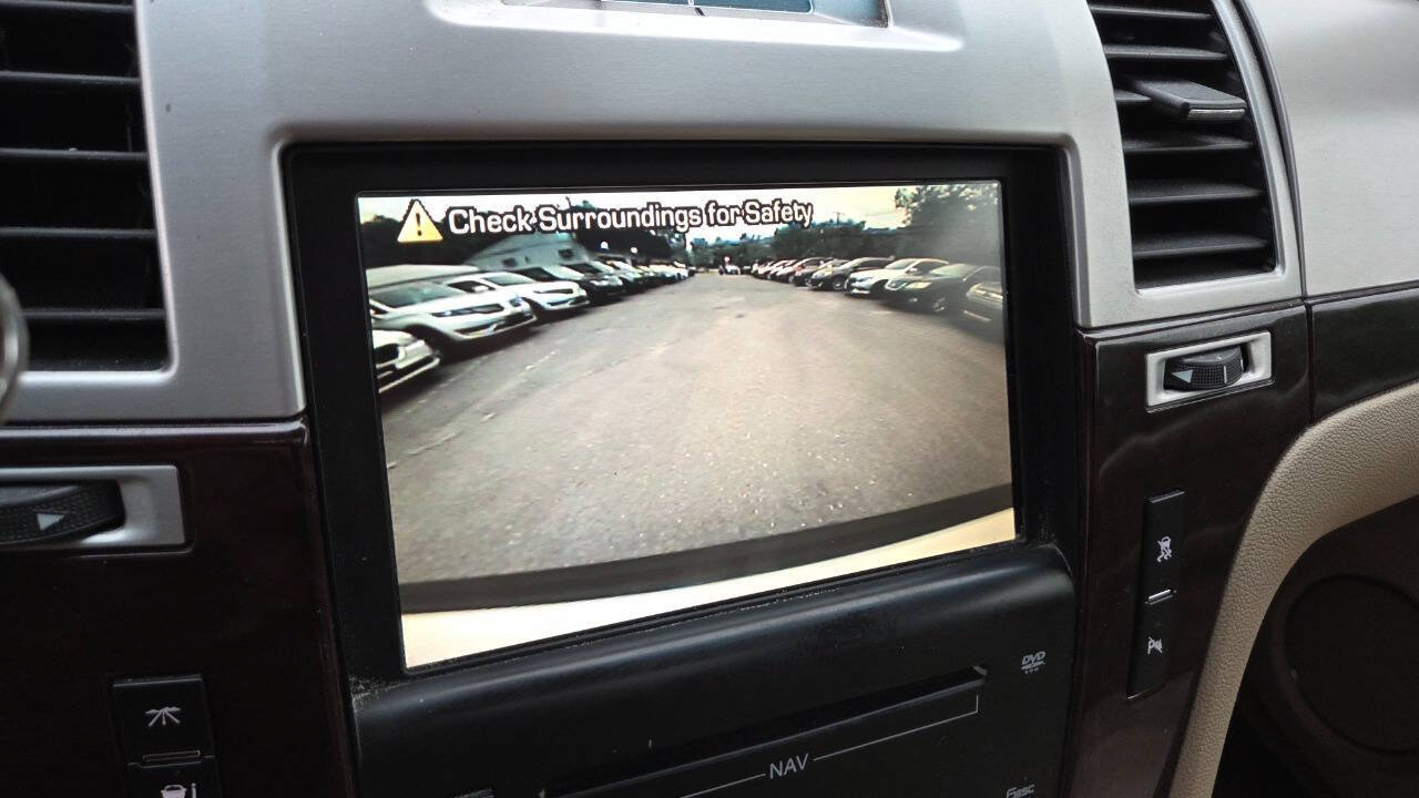 Used 2010 Cadillac Escalade ESV Luxury AWD/4WD image 49