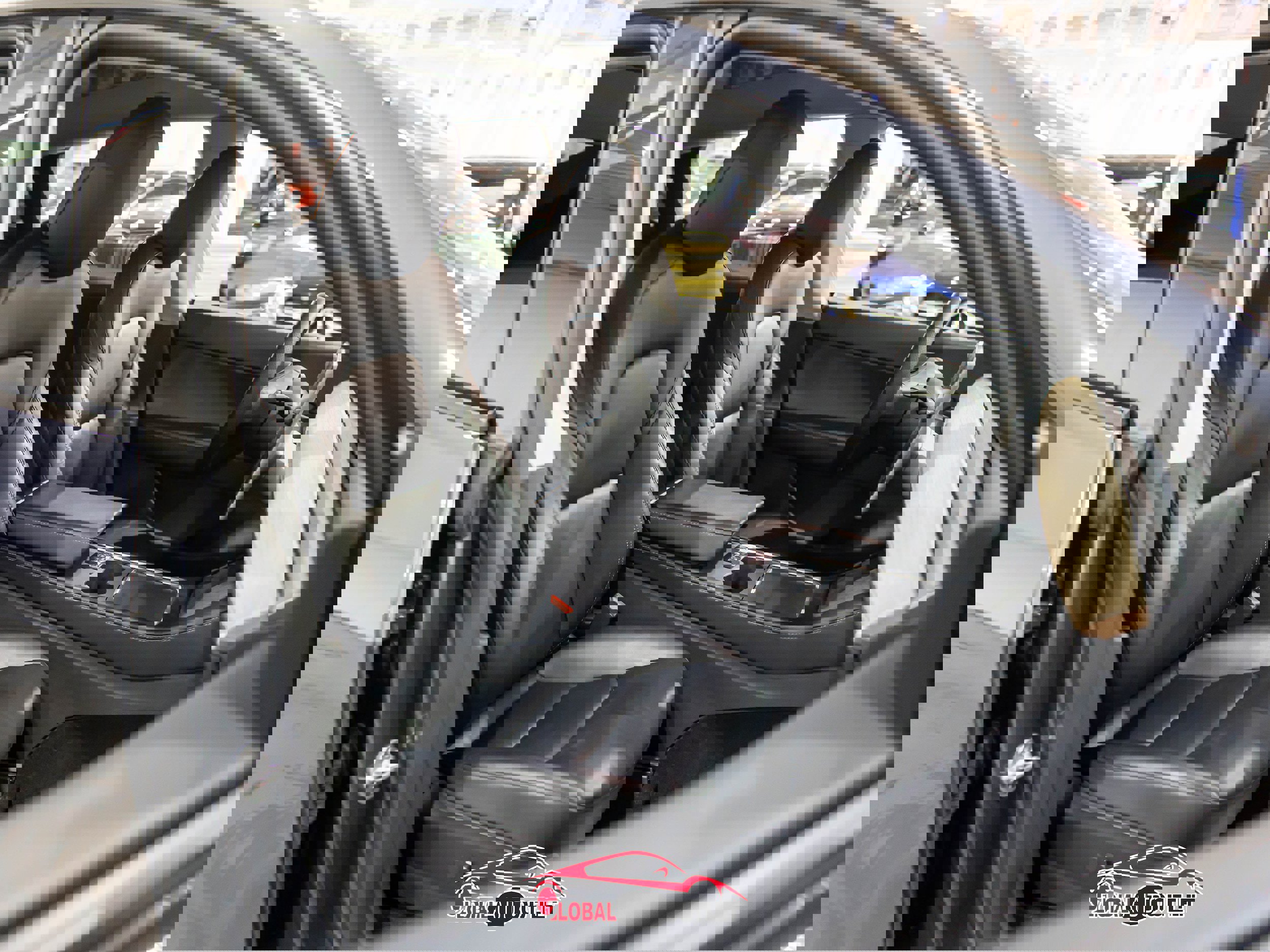 Used 2021 Tesla Model Y Performance image 17