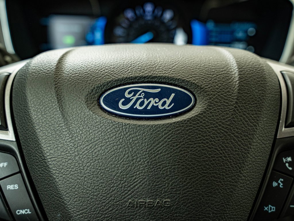 Used 2018 Ford Fusion SE image 21