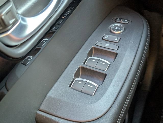 Certified 2025 Acura ADX FWD image 33