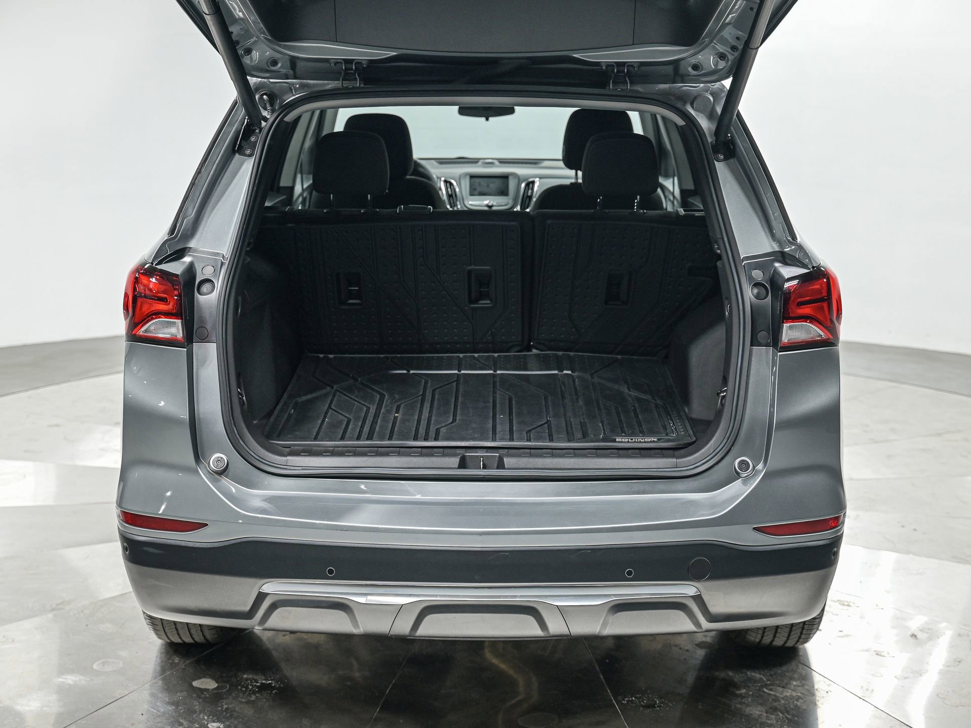 Used 2023 Chevrolet Equinox LT image 6