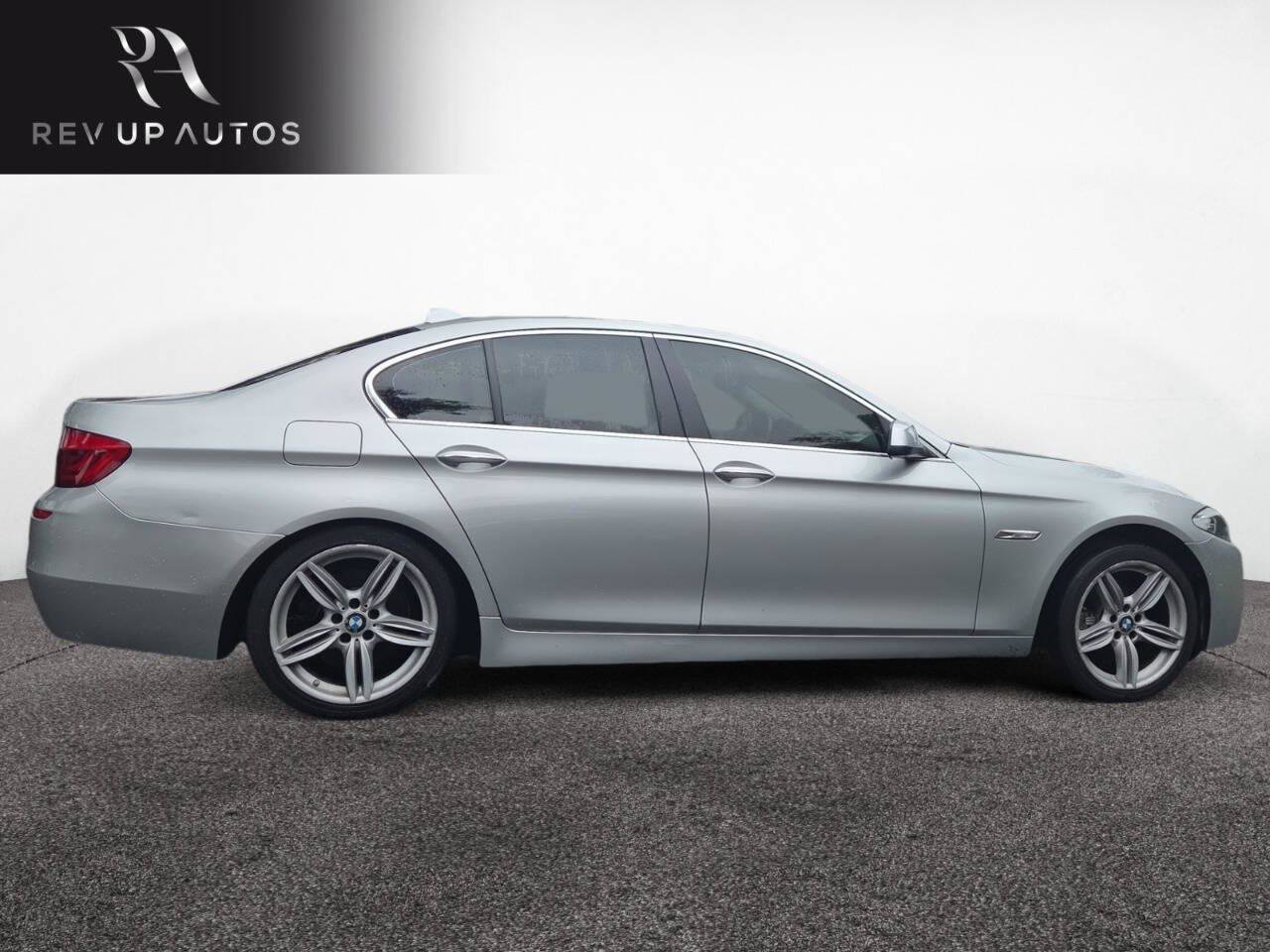 Used 2013 BMW 528i xDrive Sedan AWD/4WD image 6
