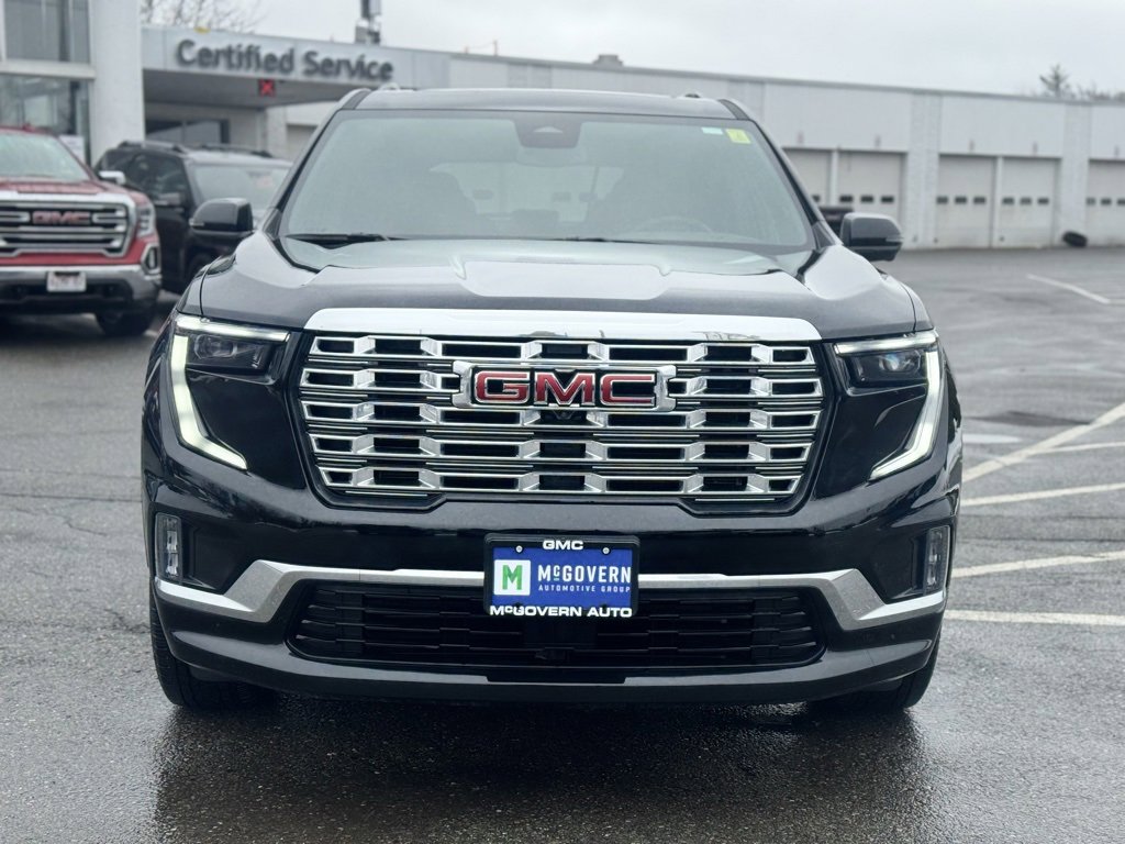 Used 2025 GMC Acadia Denali w/ LPO, Floor Liner Package image 10