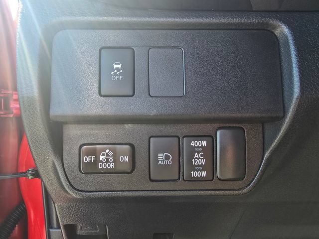 Used 2020 Toyota Tacoma TRD Sport AWD/4WD image 22