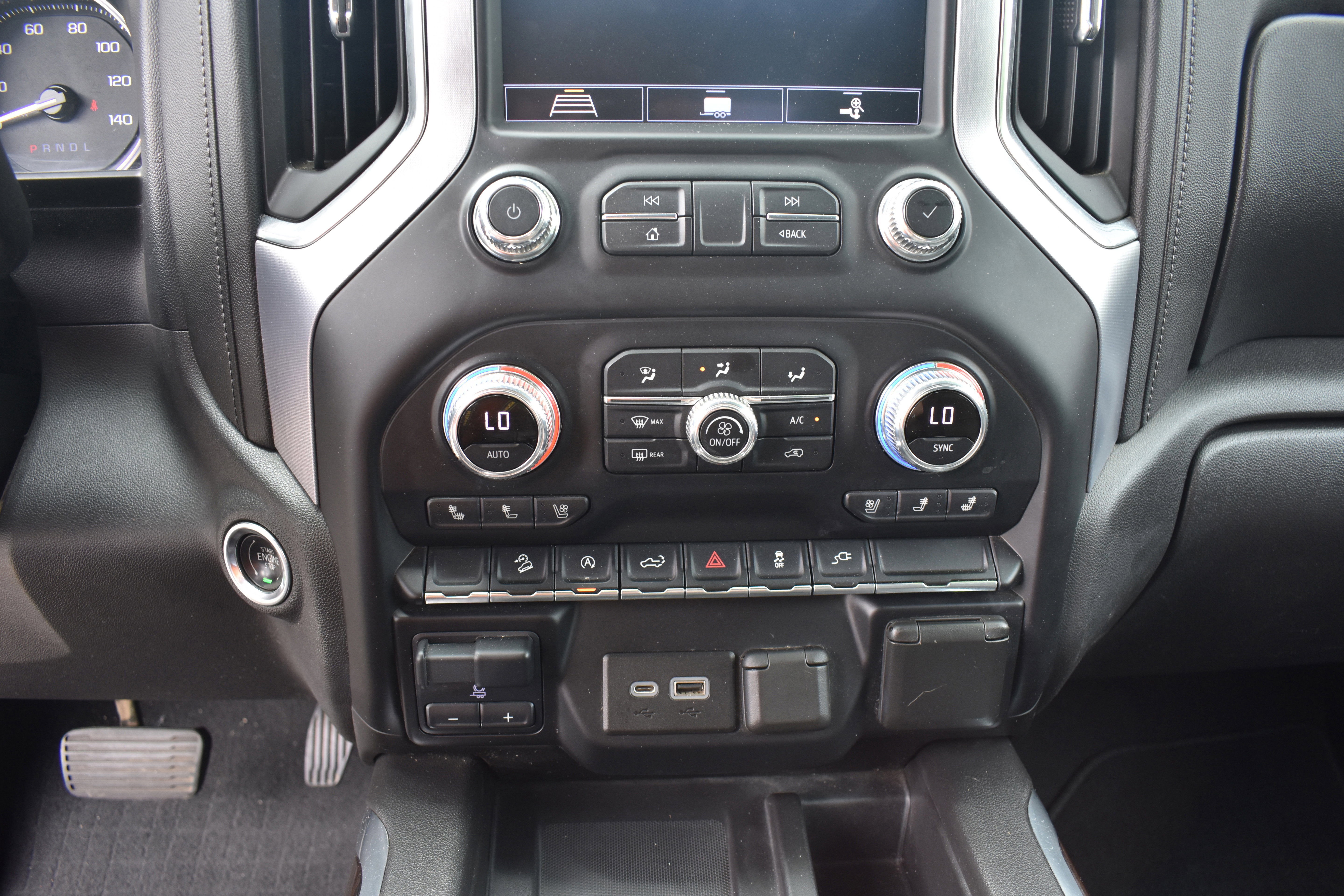 Used 2020 GMC Sierra 1500 SLT w/ SLT Premium Package AWD/4WD image 21