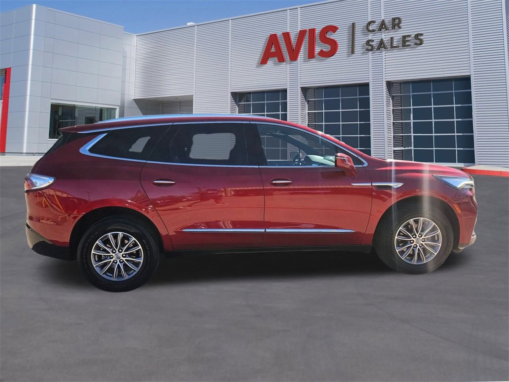 Used 2024 Buick Enclave Premium image 7