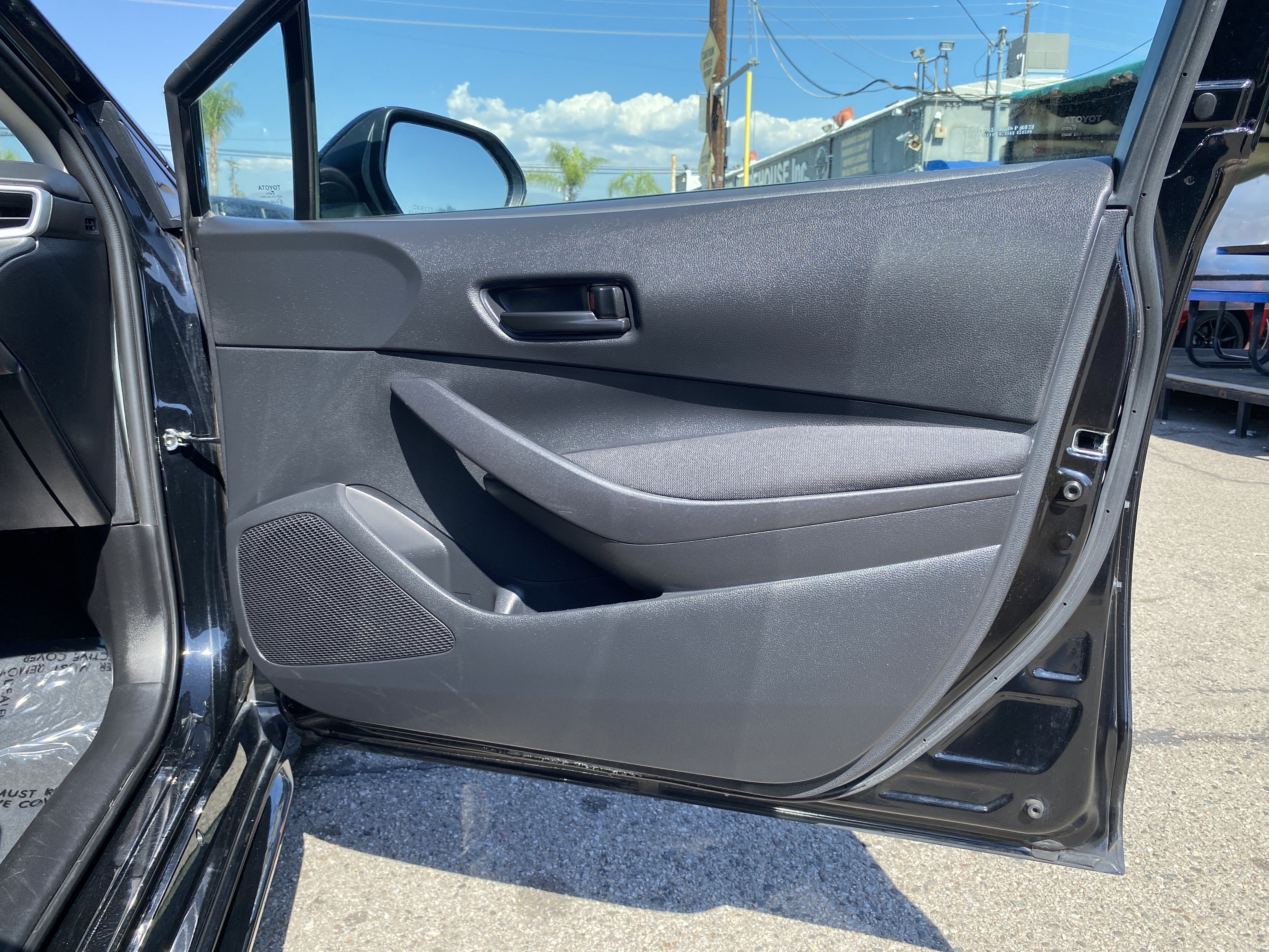 Used 2024 Toyota Corolla LE FWD image 24