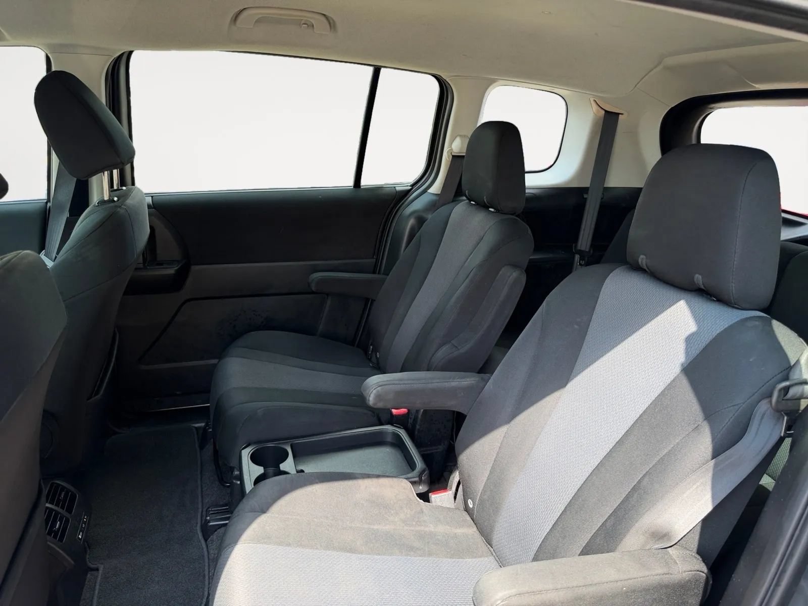 Used 2013 MAZDA MAZDA5 Touring FWD image 14