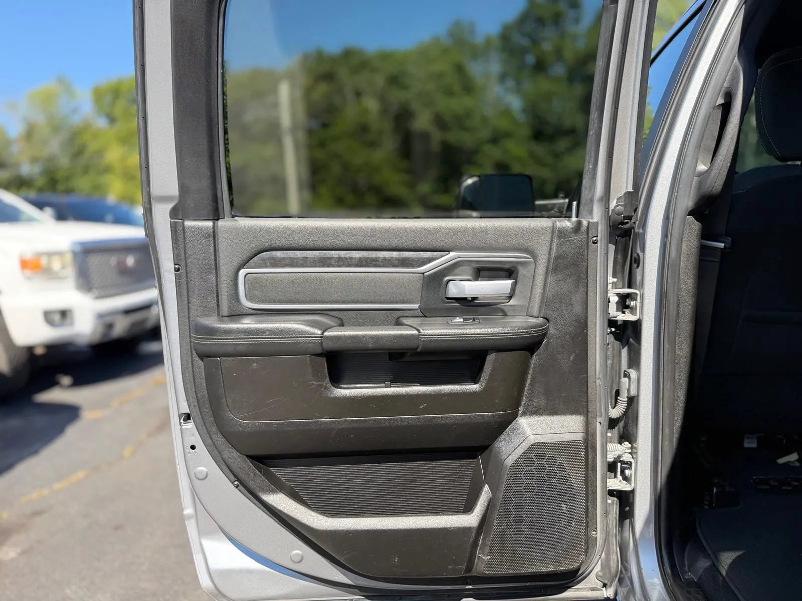 Used 2019 RAM 2500 Big Horn AWD/4WD image 22