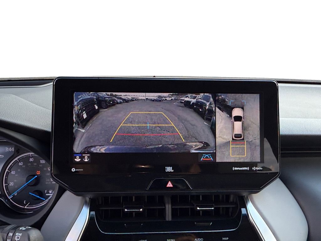 Used 2022 Toyota Venza Limited w/ Advanced Technology Package image 15