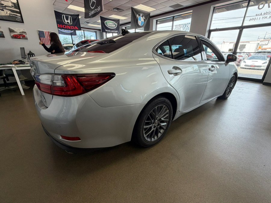 Used 2018 Lexus ES 350 w/ Navigation System Package FWD image 14