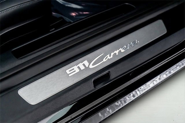 Used 2025 Porsche 911 Carrera image 33