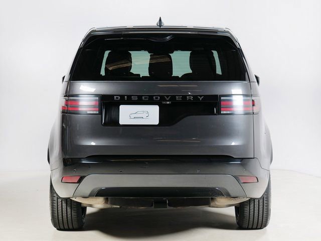 Used 2024 Land Rover Discovery Dynamic SE AWD/4WD image 7