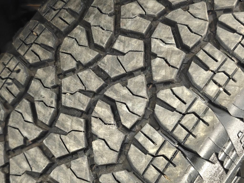 Used 2025 Chevrolet Silverado 1500 LT w/ LPO, Dark Essentials Package image 53