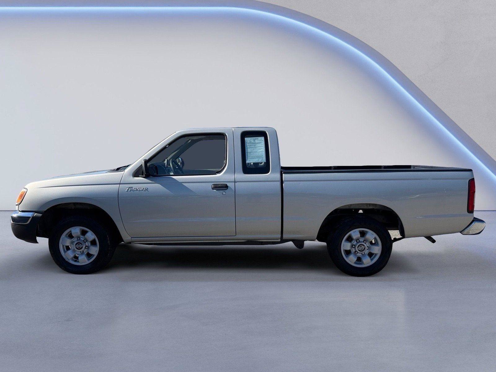 Used 1998 Nissan Frontier XE RWD image 6
