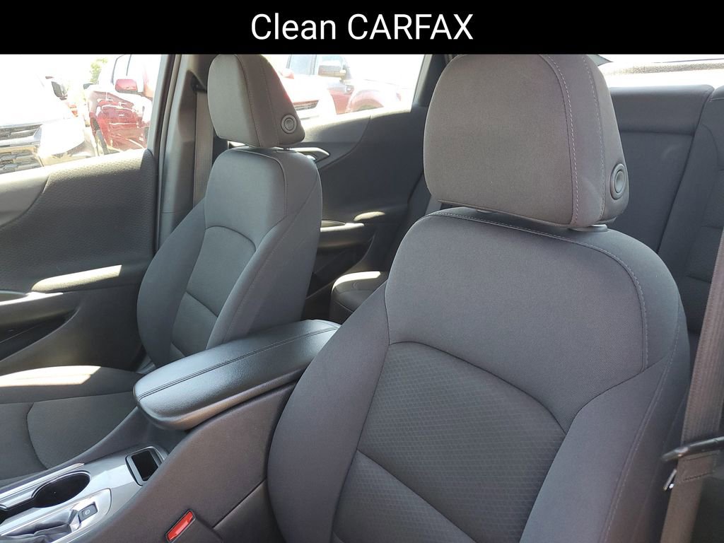 Used 2025 Chevrolet Malibu LT FWD image 5