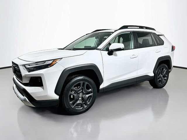 Used 2024 Toyota RAV4 Adventure AWD/4WD image 3