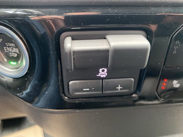 Used 2022 GMC Sierra 1500 Elevation w/ X31 Off-Road Package image 17