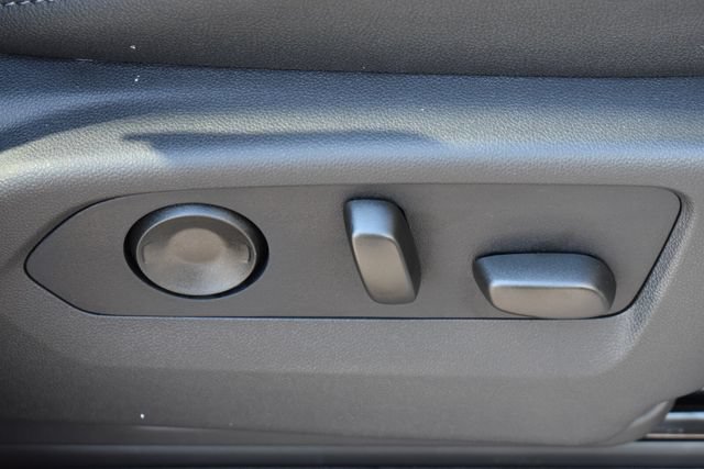 New 2026 Chevrolet Silverado 1500 High Country w/ High Country Premium Package AWD/4WD image 15
