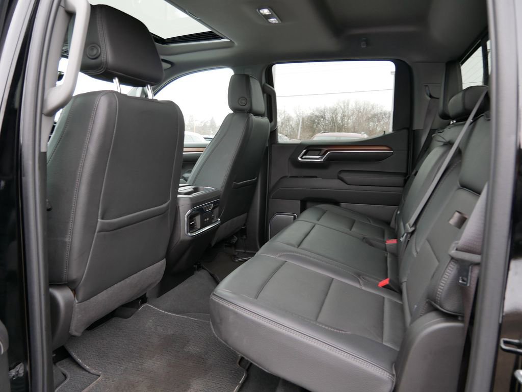 Used 2024 GMC Sierra 1500 Denali w/ Denali Reserve Package image 12